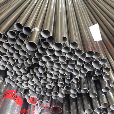 Materiale in acciaio inossidabile di superficie 8K Lunghezza 1000 mm 12000 mm Tecnica laminata a freddo